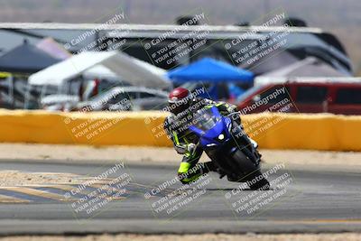 media/Apr-09-2022-SoCal Trackdays (Sat) [[c9e19a26ab]]/Turn 2 (1140am)/